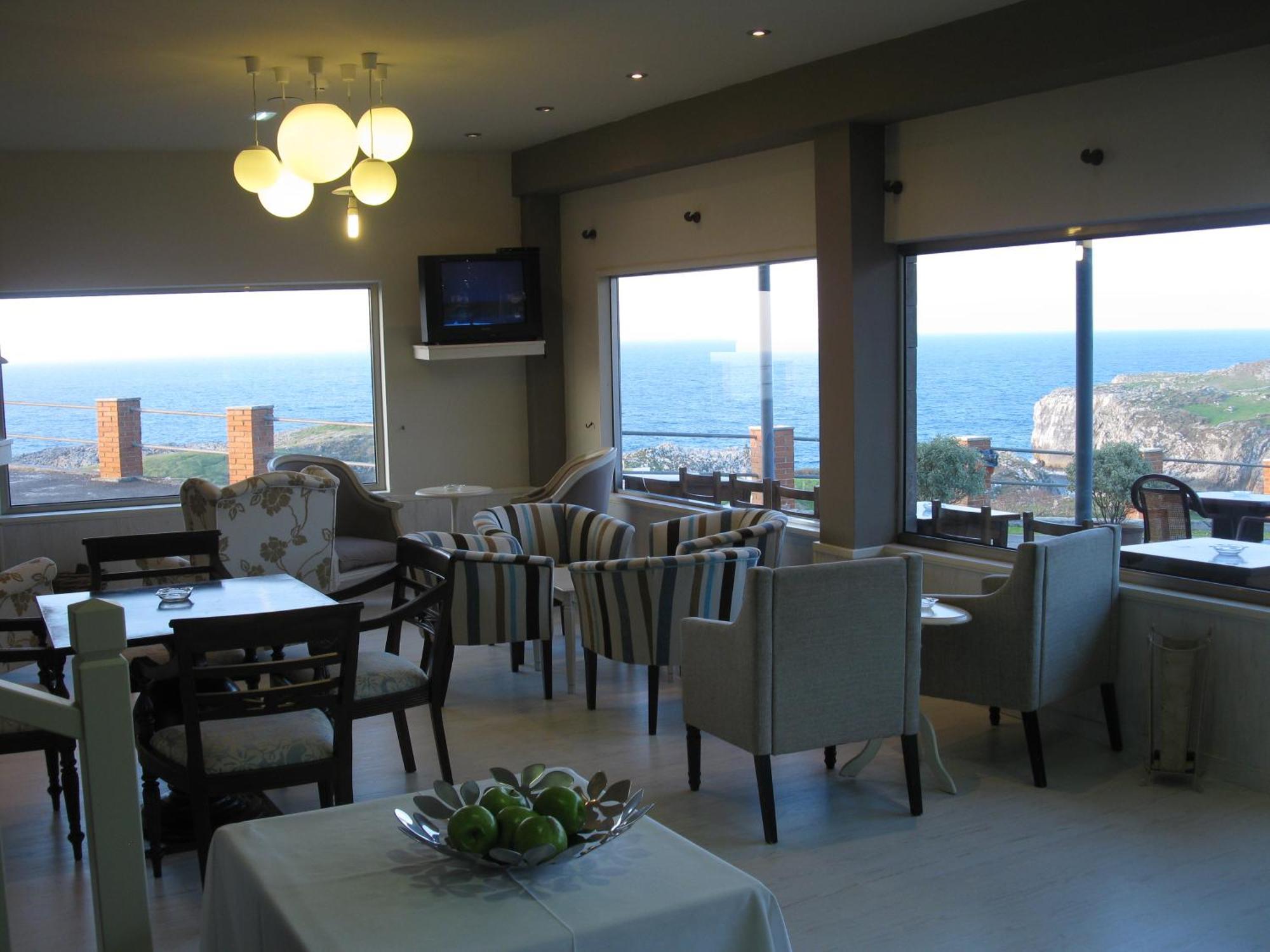 קיו Hotel Migal מראה חיצוני תמונה